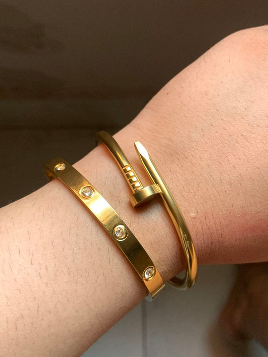 Luxury Love Stone Bracelet + Free Nail Bracelet